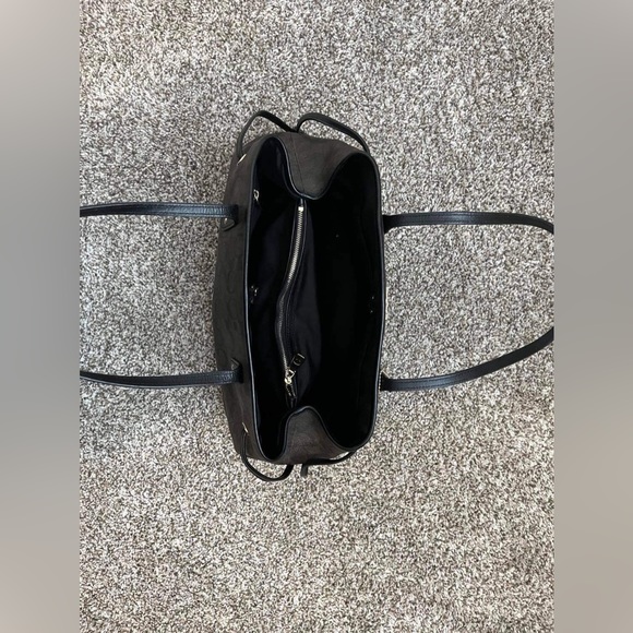 Coach Purse - Picture 3 of 4